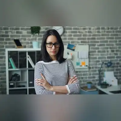 纪苑辰